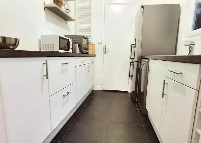 Semesterbostad Maison De Avec Terrasse Et Jardin Reims