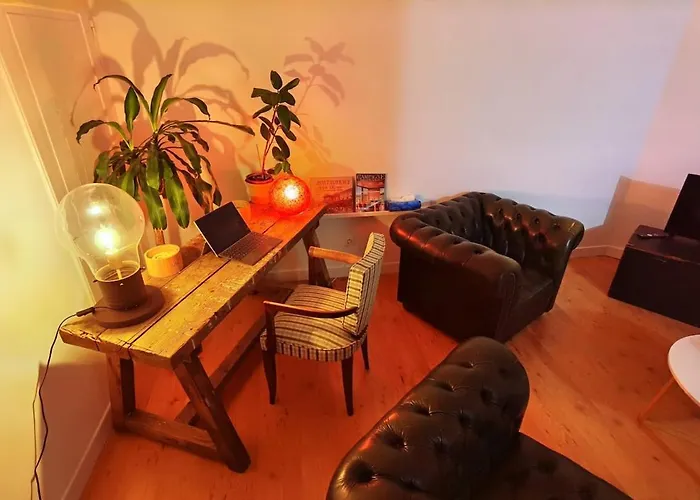 Semesterbostad Maison De Avec Terrasse Et Jardin *